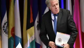 Almagro, el peor secretario de la OEA en años: Ebrard