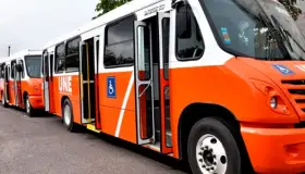 Archivan solicitud de huelga de transporte