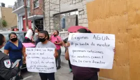 Exigen solución al desabasto de agua