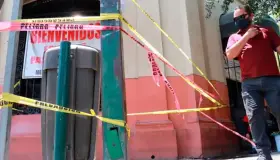 UPC revisa daños por caída de cornisa en el Mercado