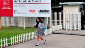 Obtienen estudiantes cuatro lugares en concurso de literatura