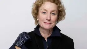 La policía de Nueva York acusa a un hombre por la muerte de la actriz Lisa Banes