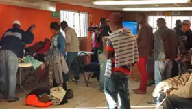 Detectan más contagios en albergue