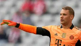 Neuer y Müller, bajas con Alemania