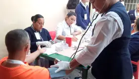 Aplican vacunas contra el Covid a internos del Cereso