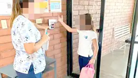 Reportan 5 contagios en alumnos