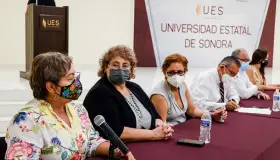 Capacita UES a maestros en competencias digitales