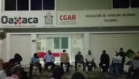 Pobladores de Jocotepec, Oaxaca, liberan a policías y trabajadoras de Bienestar