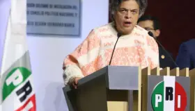 ‘Estoy bien, tuve una fractura y un desajuste en columna’: Beatriz Paredes