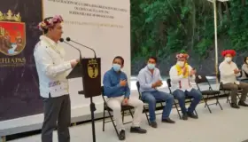 Rutilio Escandón inaugura carretera Ocozocoautla-Apic Pac