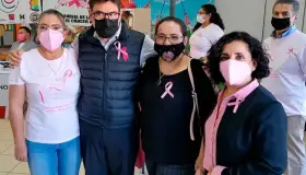 Suman sensibilización contra cáncer de mama
