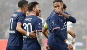 Pochettino tuvo problemas con Neymar y Mbappé por Messi