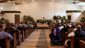 Confirma López Obrador reunión con familia LeBarón